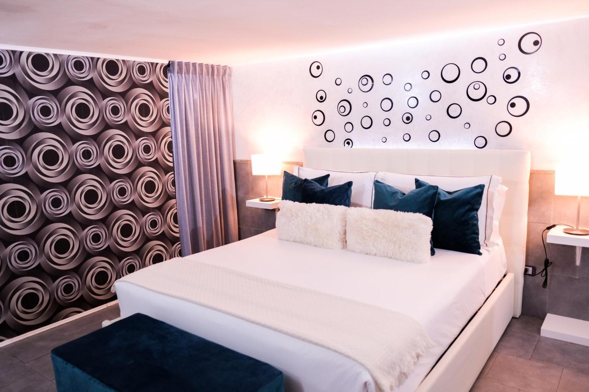 A Un Passo Dal Castello Maschio Angioino Apartment *
