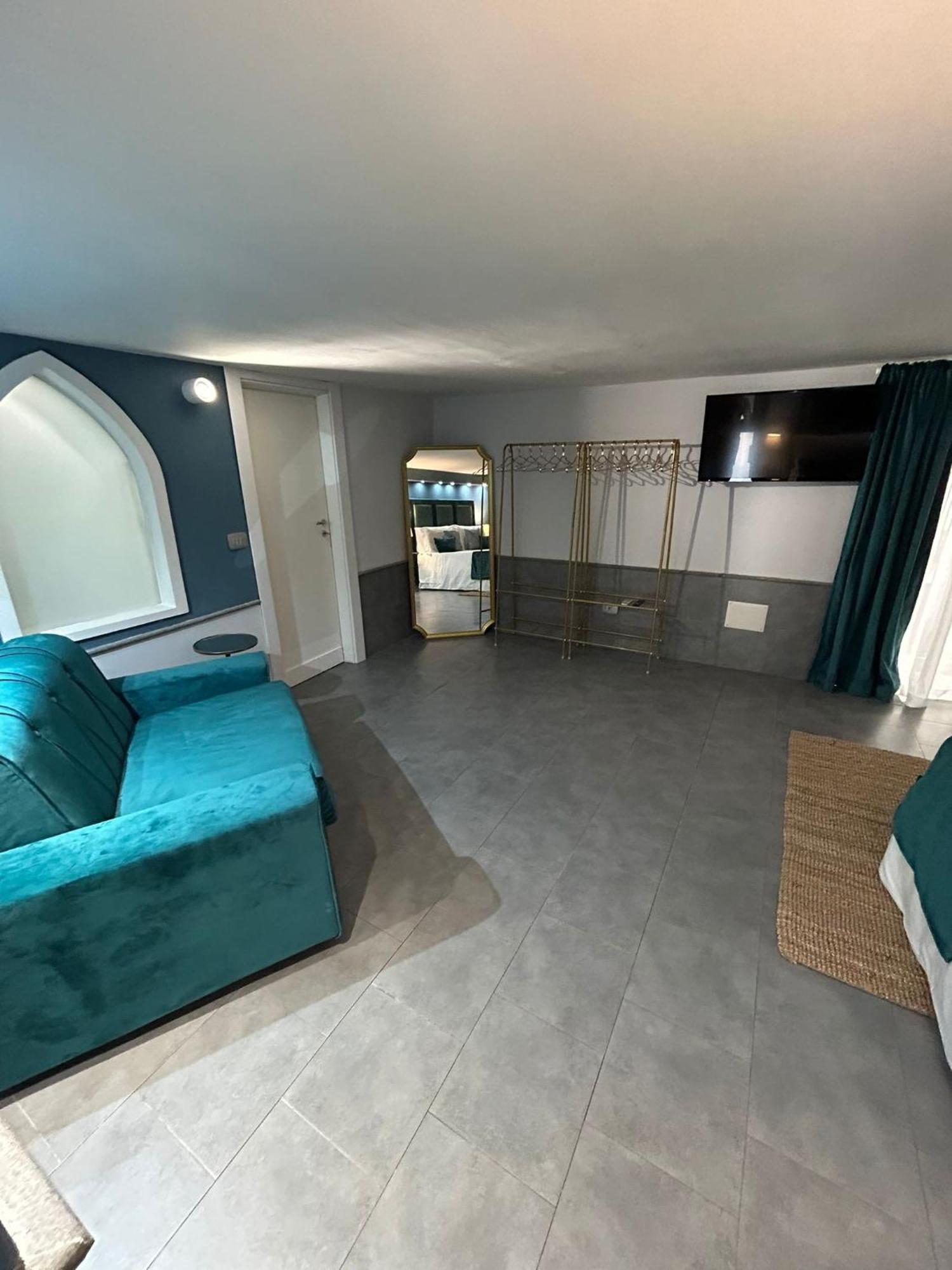 Apartment A Un Passo Dal Castello Maschio Angioino *